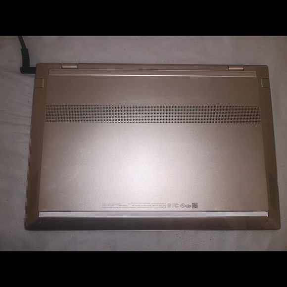 HP Envy model 13-ah2000ca - Picture 4 of 5